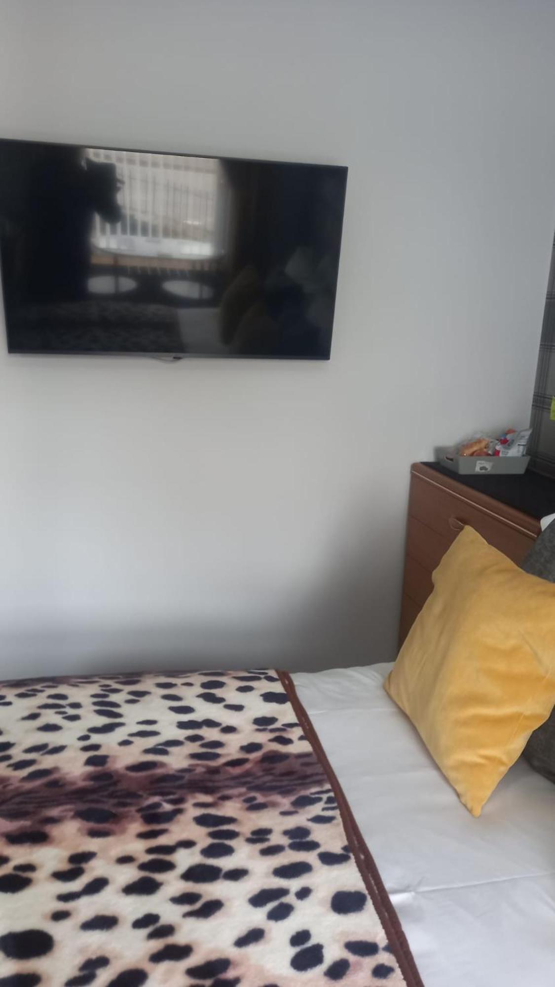 Fairfield Townhouse Guest House Inverness Esterno foto